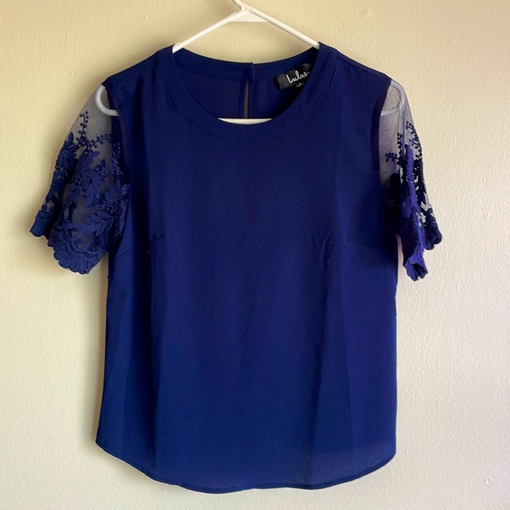 Lulus Navy Lace-detailed Sleeve Top